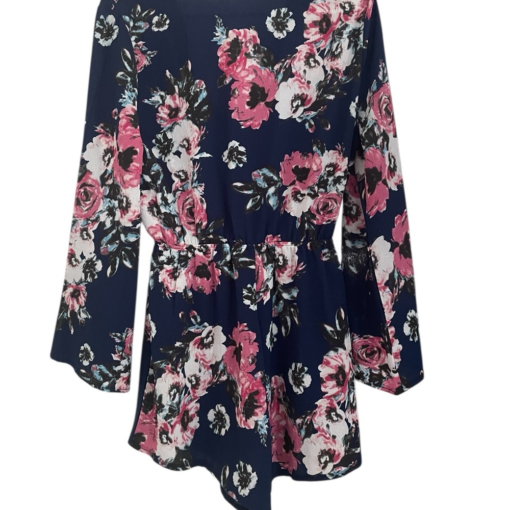 Floral Women's Romper - Navy‎ and Pink - Size Small - Picture 5 of 10